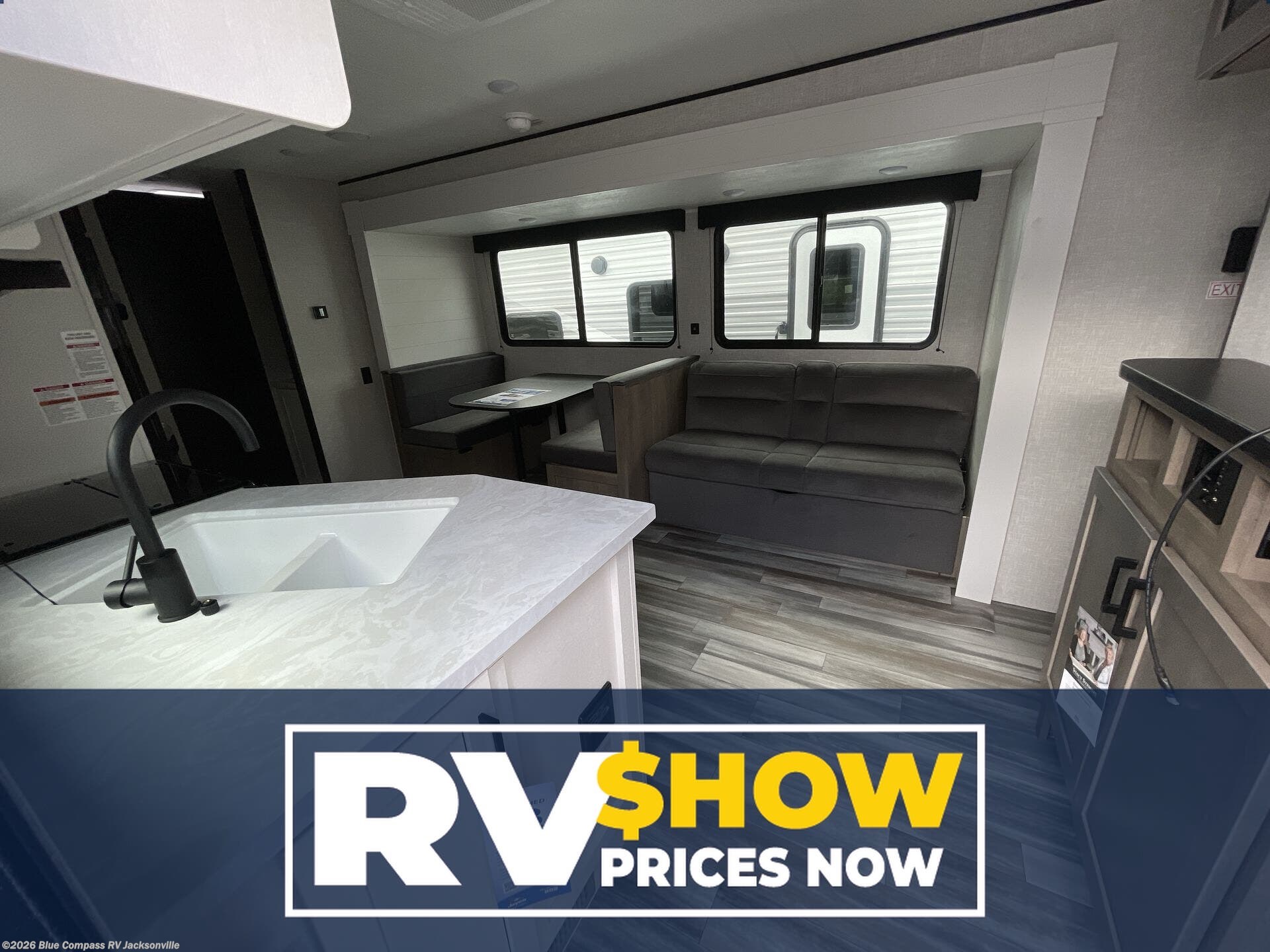 New 2025 Jayco Jay Flight SLX 261BHS available in Jacksonville, Florida