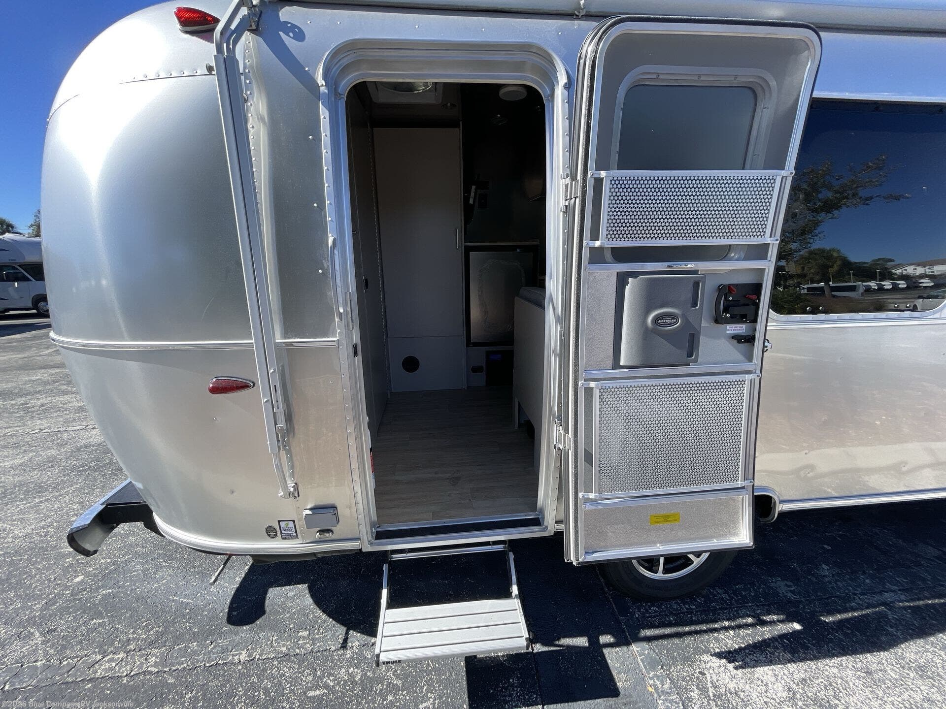 New 2026 Airstream Caravel 22FB available in Jacksonville, Florida