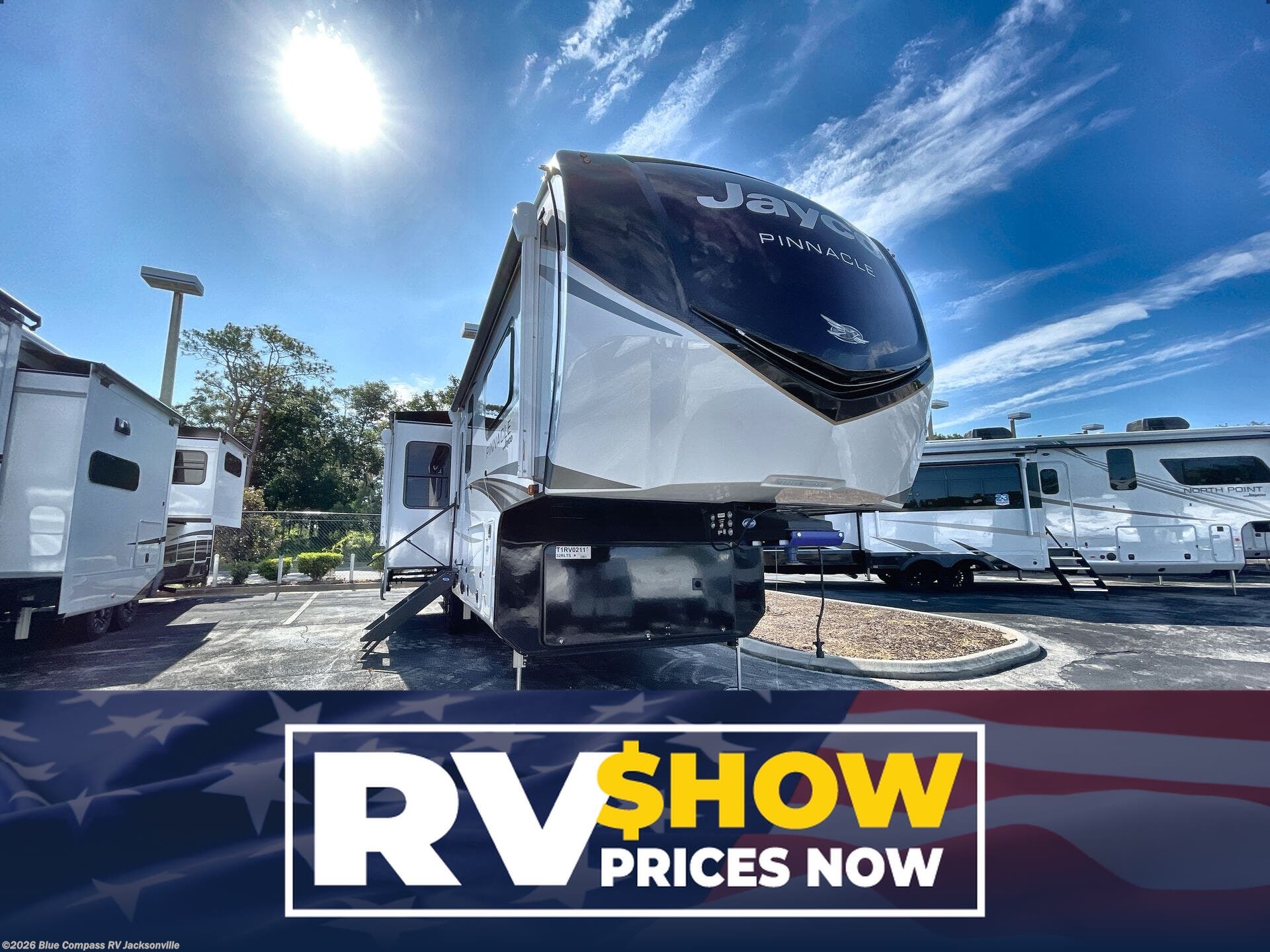 New 2026 Jayco Pinnacle 32RLTS available in Jacksonville, Florida