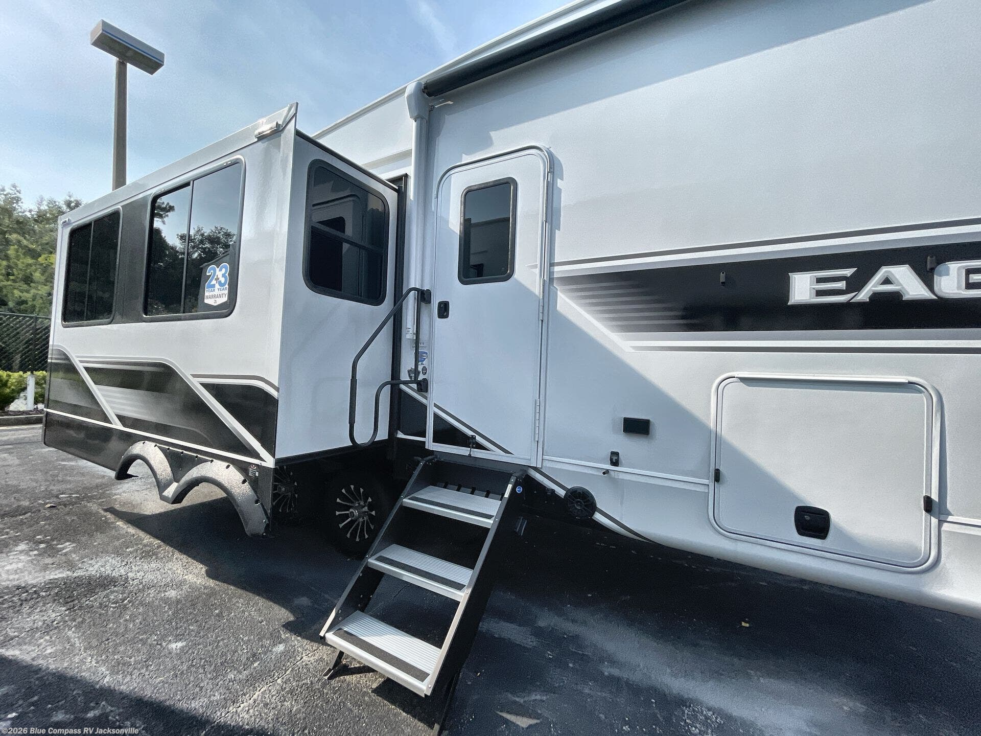 New 2026 Jayco Eagle HT 29RLC available in Jacksonville, Florida