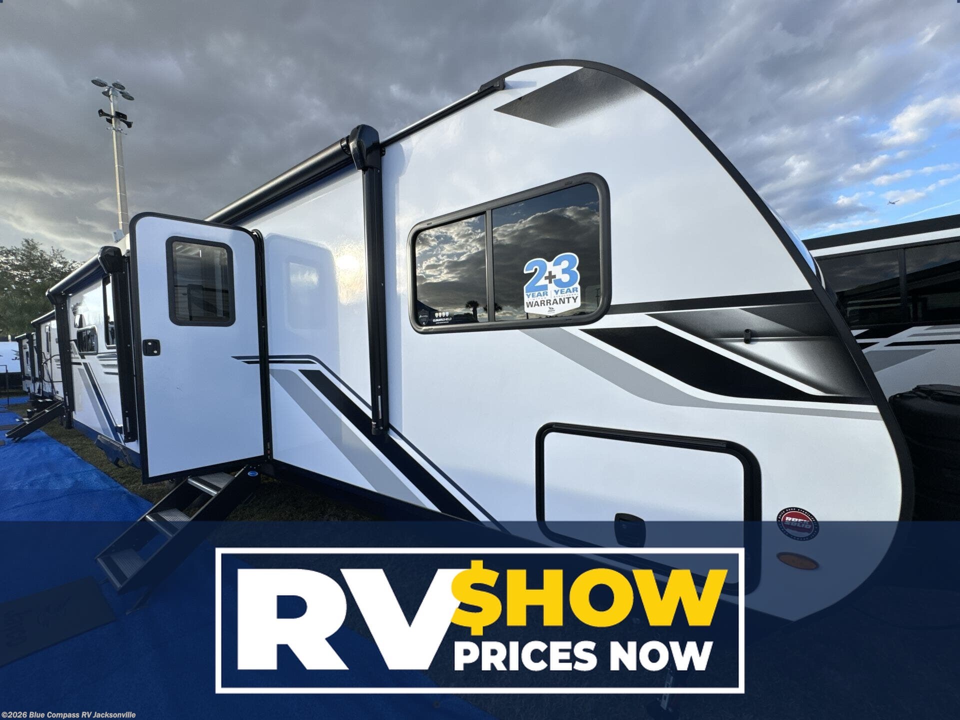 New 2026 Jayco Jay Feather 27MK available in Jacksonville, Florida