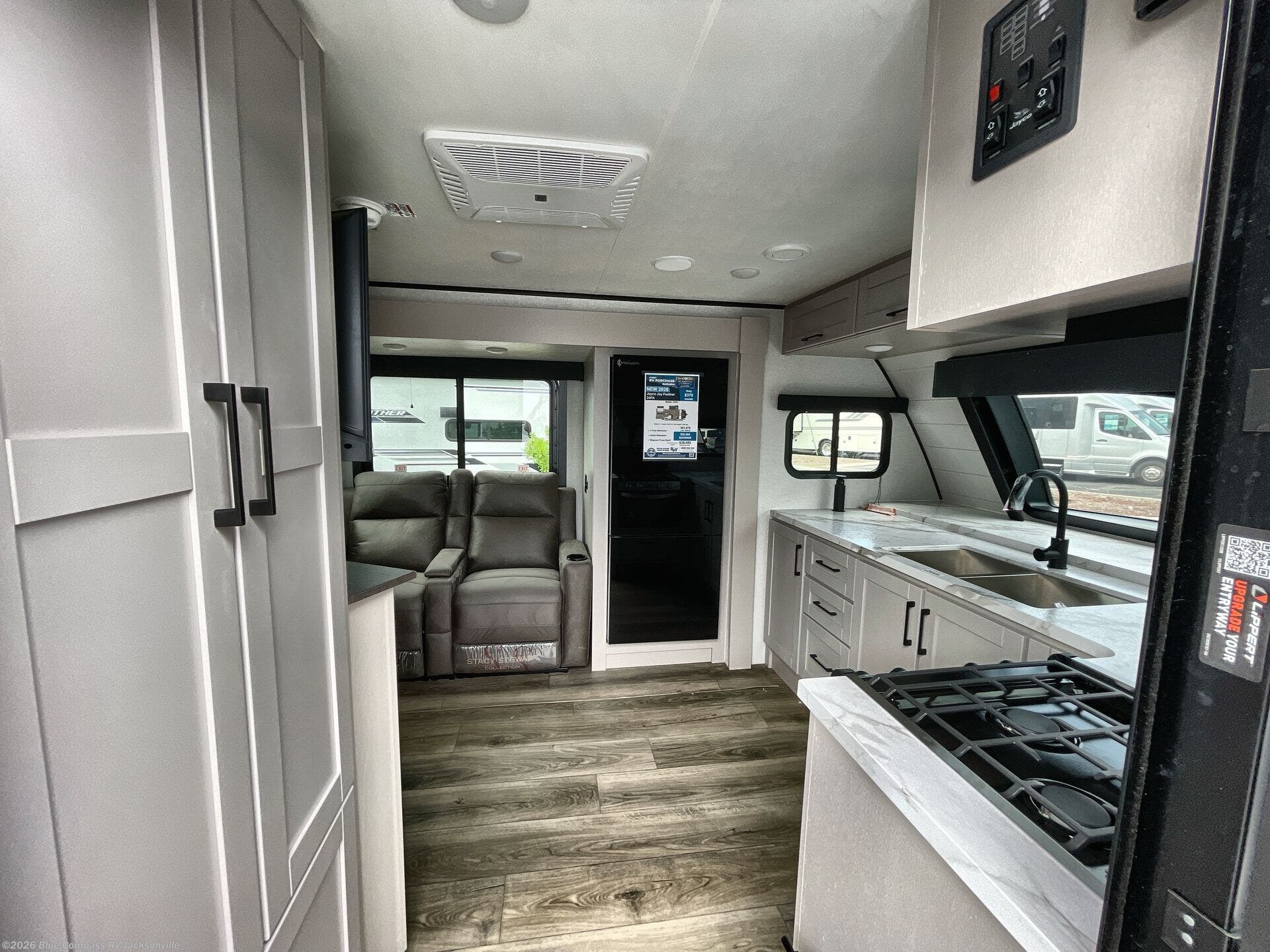 New 2026 Jayco Jay Feather 24FK available in Jacksonville, Florida