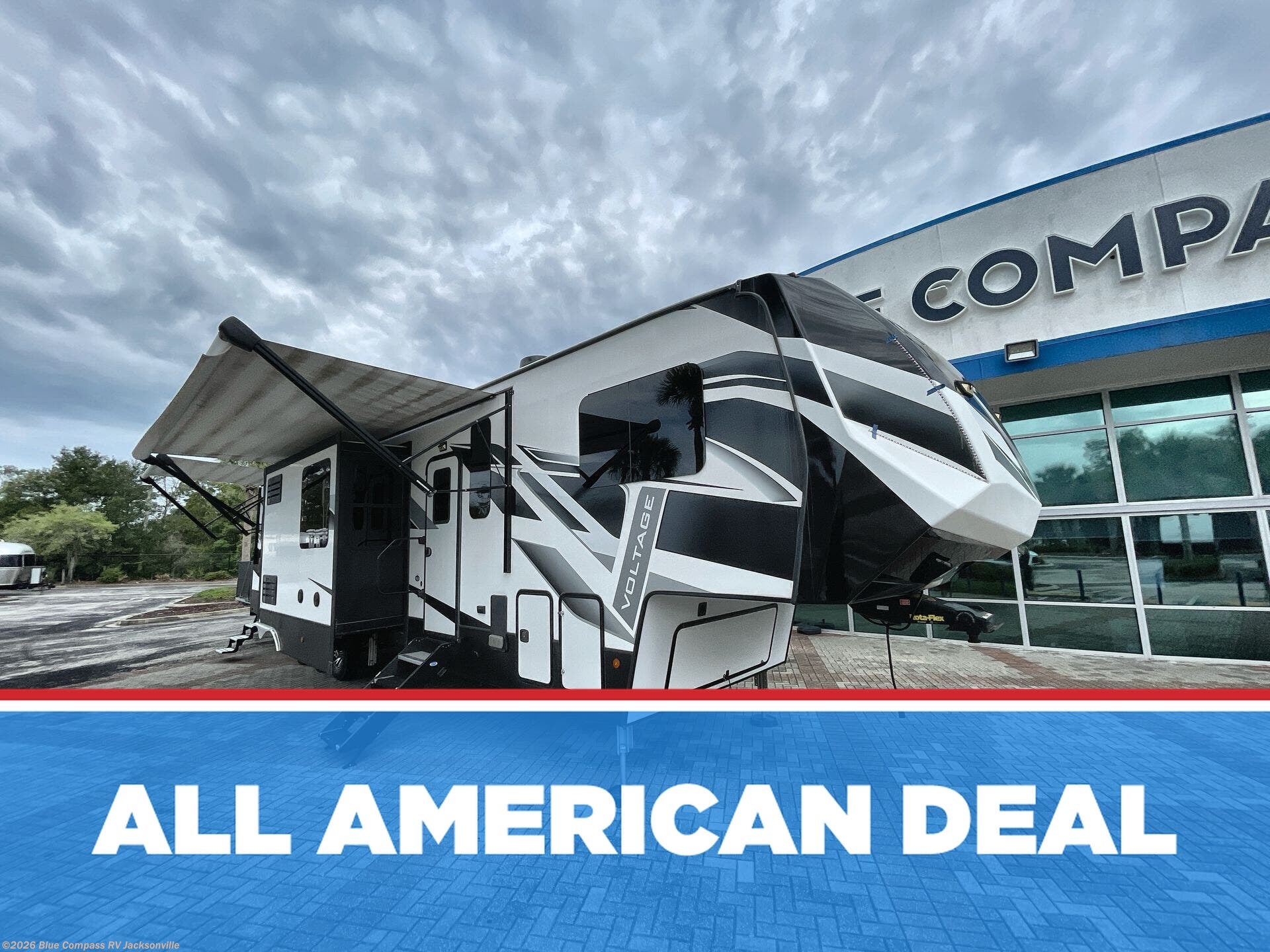 Used 2021 Dutchmen Voltage VT4195 available in Jacksonville, Florida