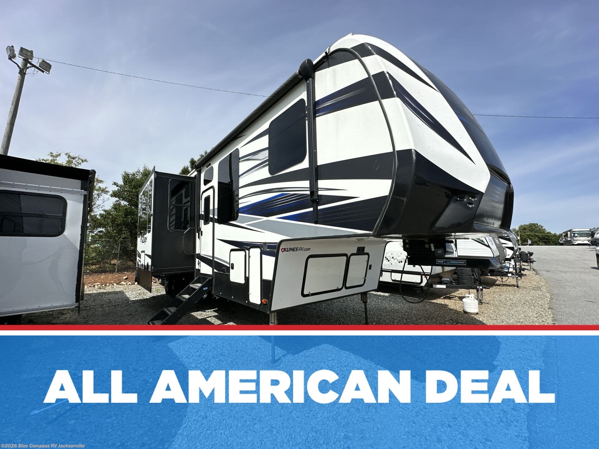 Used 2019 Keystone Fuzion 373 available in Jacksonville, Florida