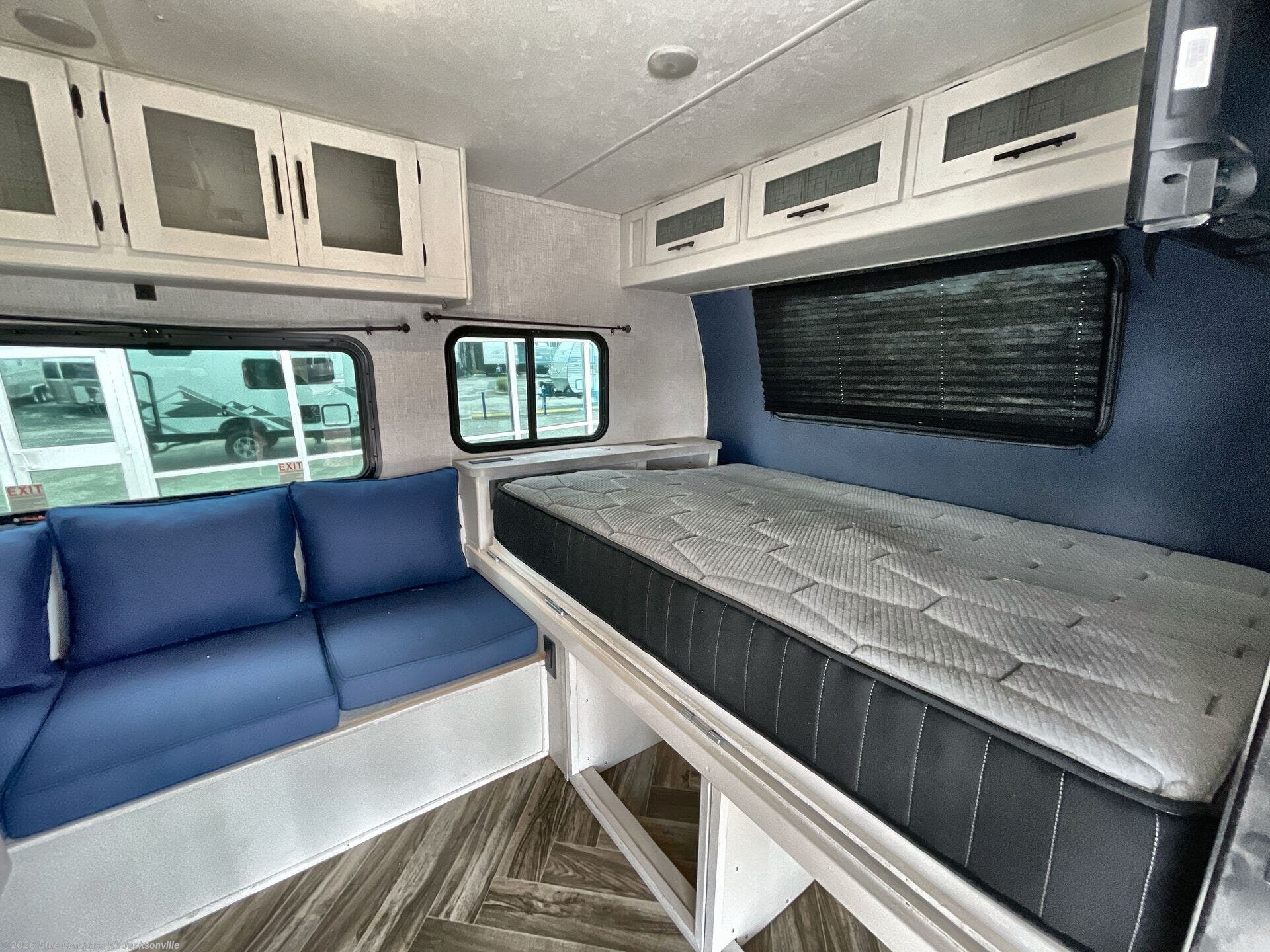 Used 2024  Coleman  Rubicon 1628BH by Coleman from Blue Compass RV Jacksonville in Jacksonville, FL