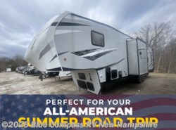 Used 2021 Cherokee  Cherokee Wolf Pack 325PACK13 available in Epsom, New Hampshire
