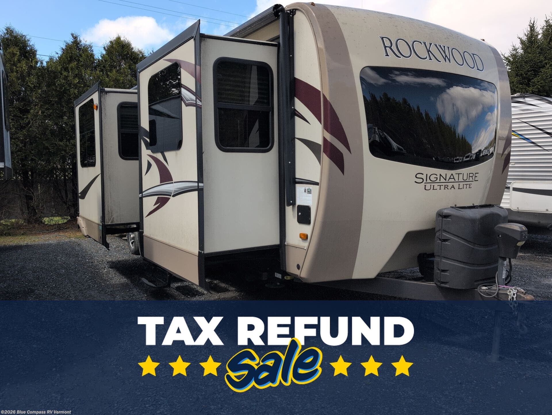 Used 2017 Forest River Rockwood Signature Ultra Lite 8324BS available in East Montpelier, Vermont