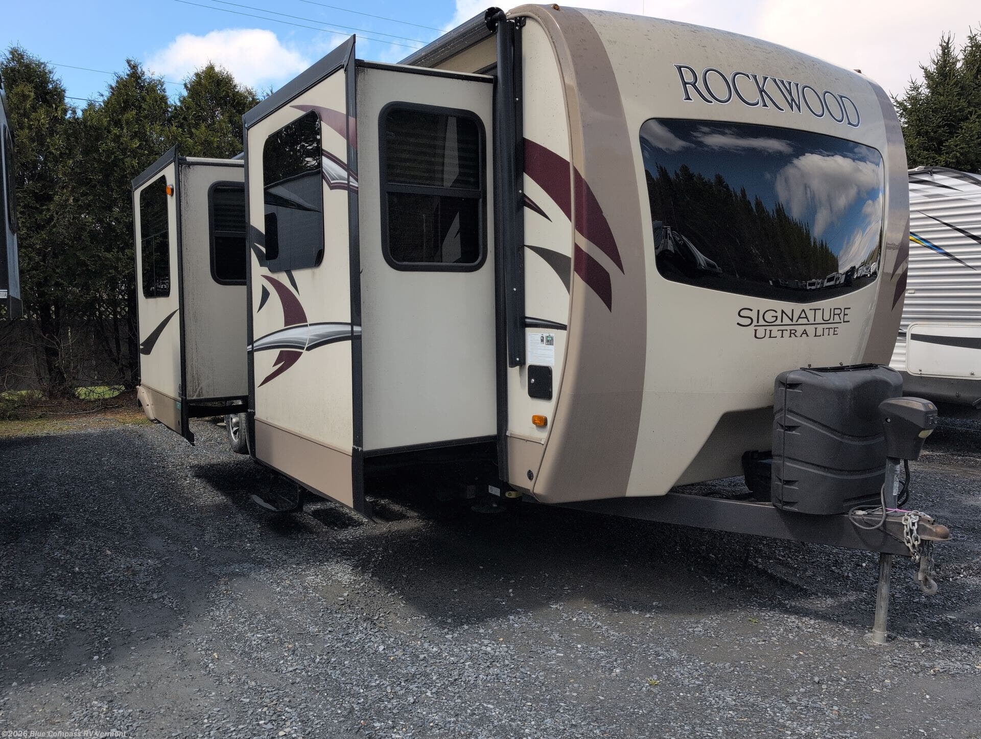 Used 2017 Forest River Rockwood Signature Ultra Lite 8324BS available in East Montpelier, Vermont