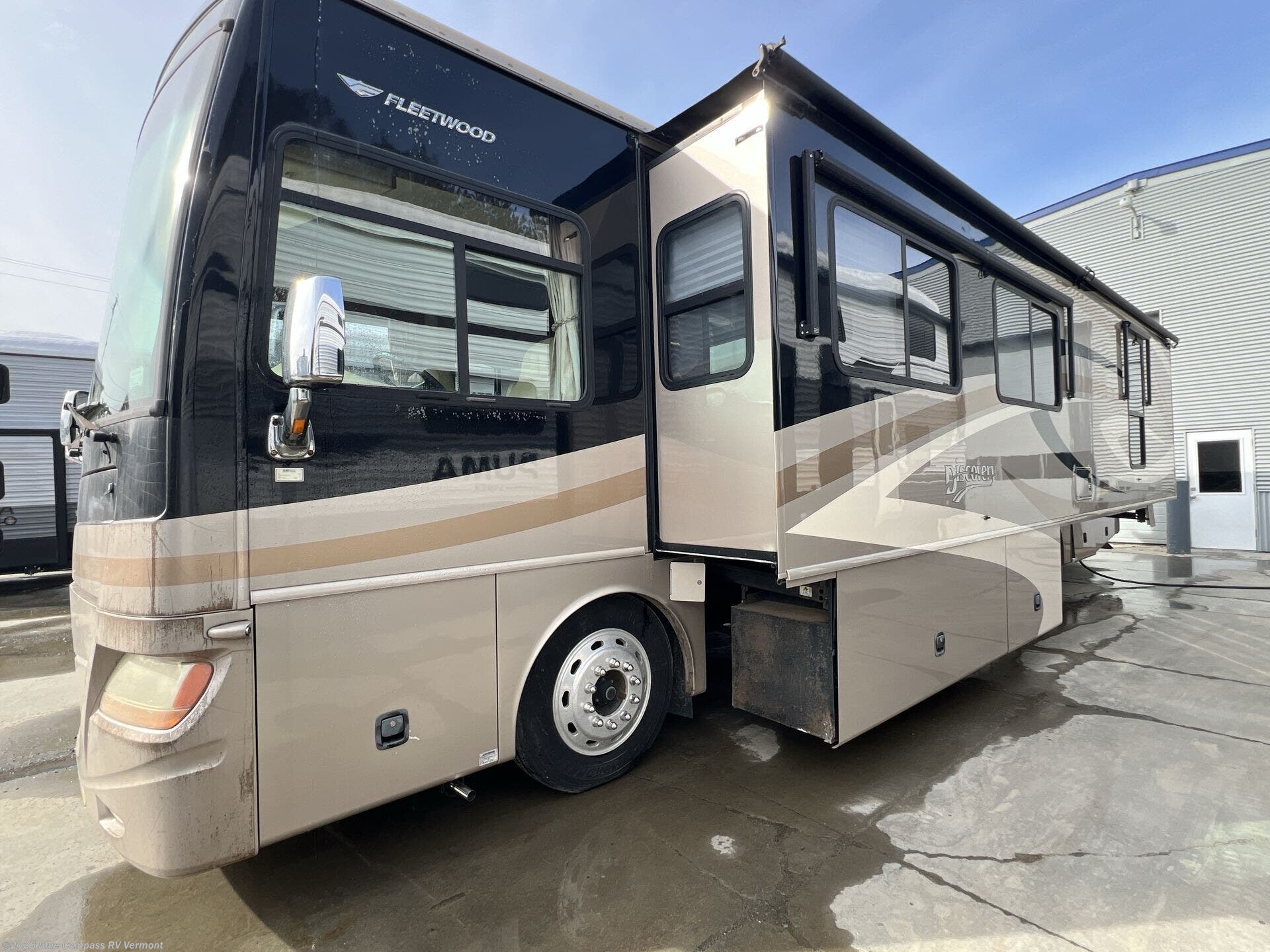 Used 2008 Fleetwood Discovery 39R available in East Montpelier, Vermont