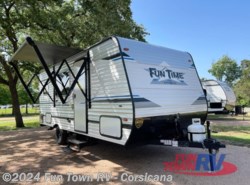 New 2024 CrossRoads  Fun Time 19RR available in Corsicana, Texas
