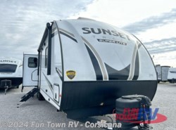 New 2024 CrossRoads Sunset Trail Super Lite 330SI available in Corsicana, Texas