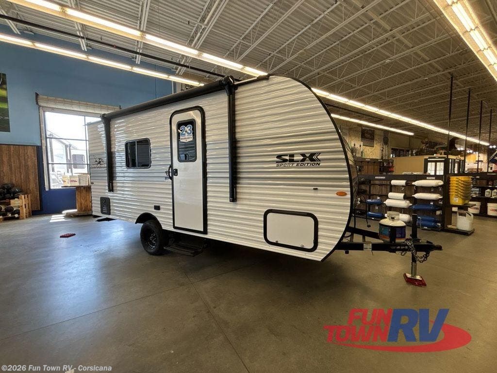 New 2026 Jayco Jay Flight SLX 170FQ available in Corsicana, Texas