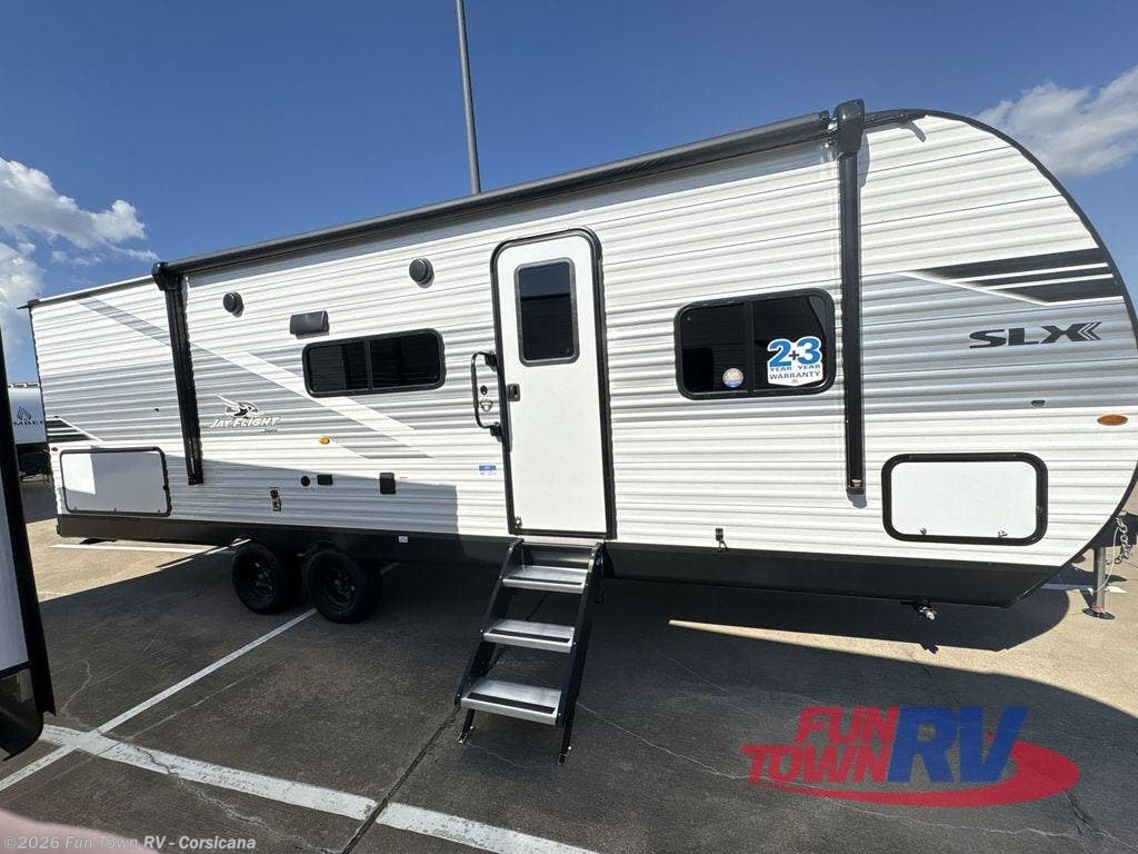 New 2026 Jayco Jay Flight SLX 261BHS available in Corsicana, Texas