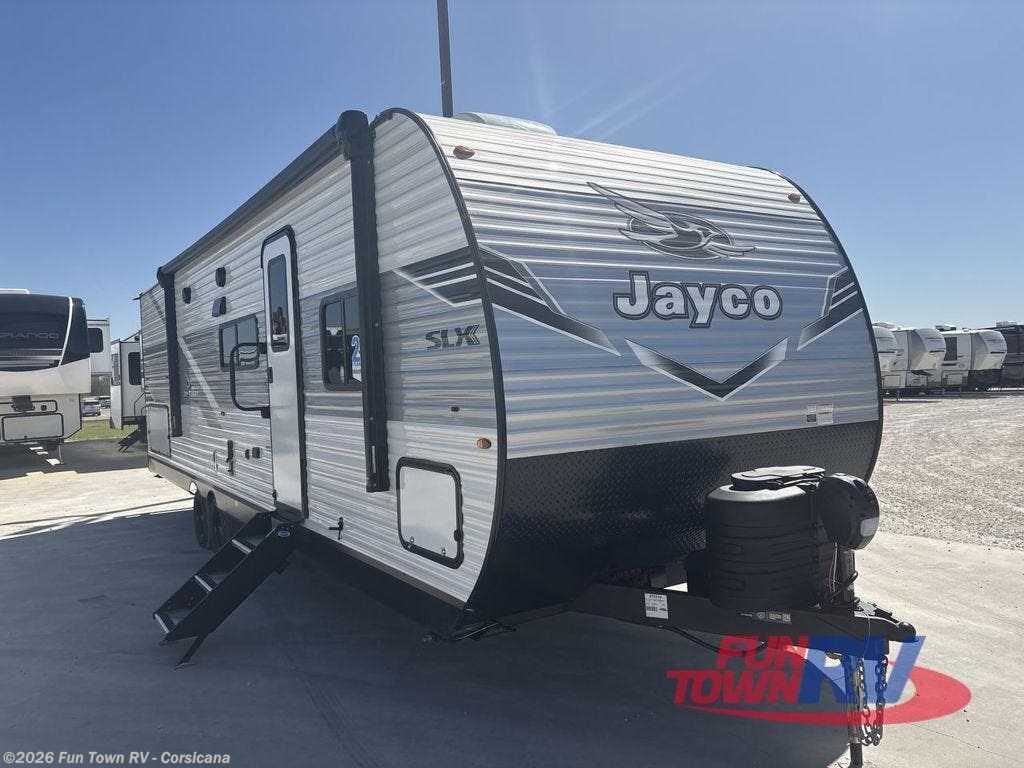 New 2026 Jayco Jay Flight SLX 284BHS available in Corsicana, Texas