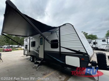 Used 2019 Dutchmen Guide 2747BH available in Orange, Texas