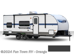 Used 2023 Gulf Stream Kingsport Ultra Lite 248BH available in Orange, Texas