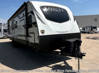 Used 2021 Dutchmen Kodiak Ultimate 3371FLSL available in Lewisville, Texas