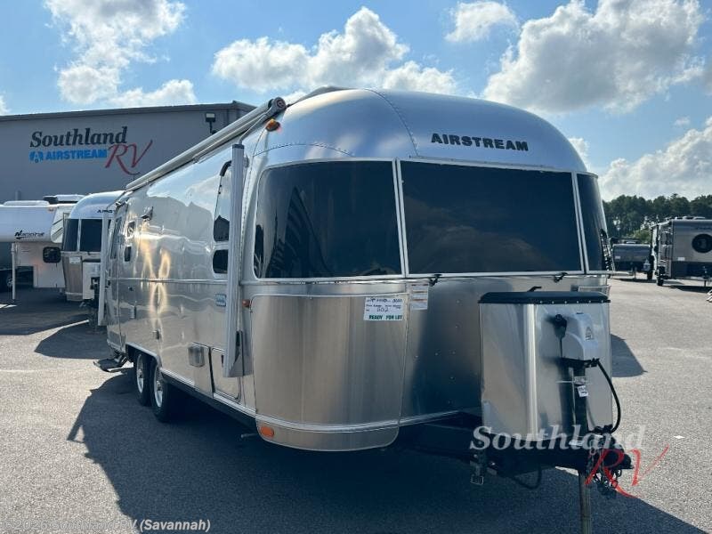 Used 2020 Airstream Globetrotter 25FB available in Savannah, Georgia