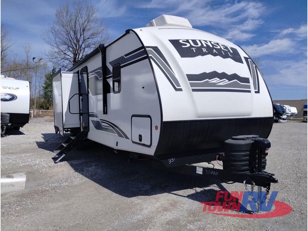 New 2025 CrossRoads Sunset Trail SS331BH available in Anna, Illinois