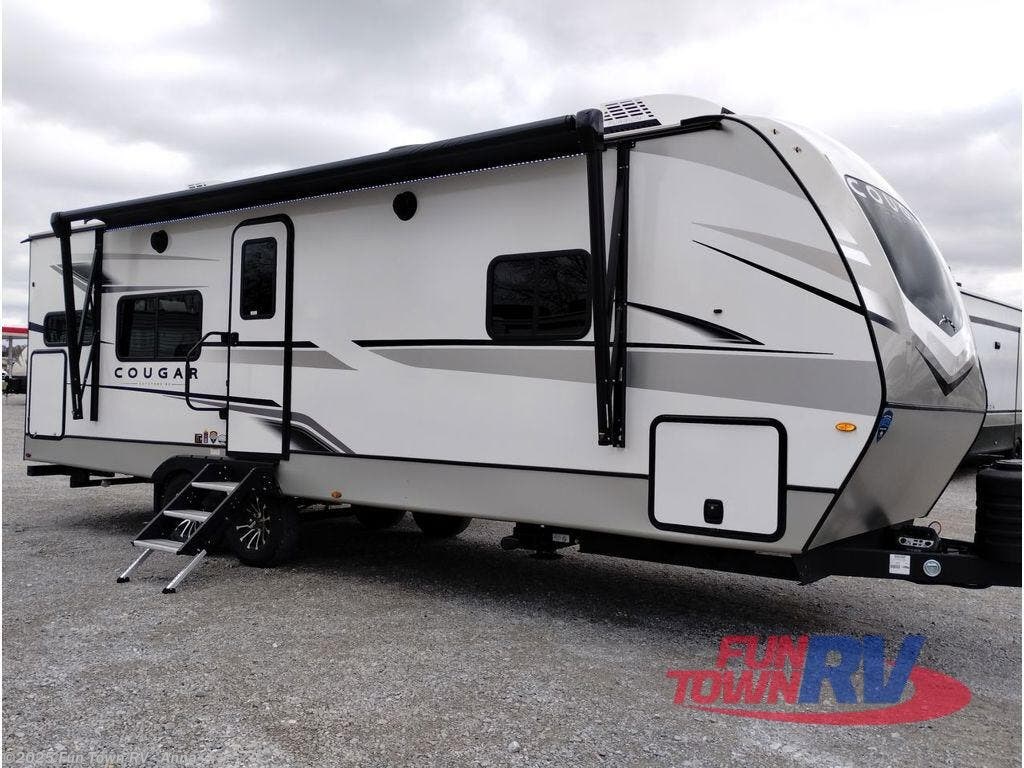 New 2025 Keystone Cougar Half-Ton 25MLE available in Anna, Illinois