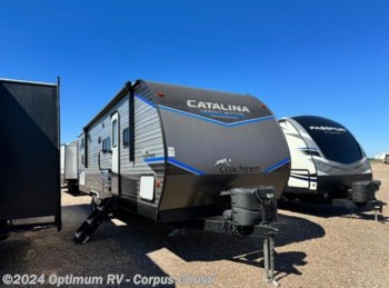 Used 2022 Coachmen Catalina Legacy 293QBCK available in Robstown, Texas