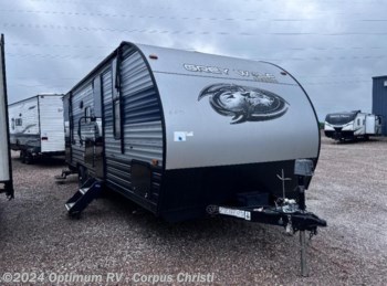 Used 2022 Forest River Cherokee Grey Wolf 23DBH available in Robstown, Texas