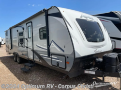 Used 2020 Coachmen Apex Ultra-Lite 300BHS available in Robstown, Texas