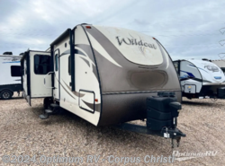 Used 2018 Forest River Wildcat 312RLI available in Robstown, Texas