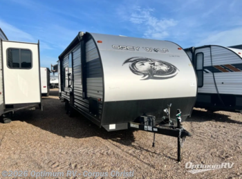 Used 2022 Forest River Cherokee Grey Wolf 26DJSE available in Robstown, Texas