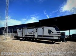 Used 2021 CrossRoads Zinger ZR331BH available in Robstown, Texas
