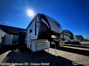 Used 2020 Keystone Avalanche 396BH available in Robstown, Texas