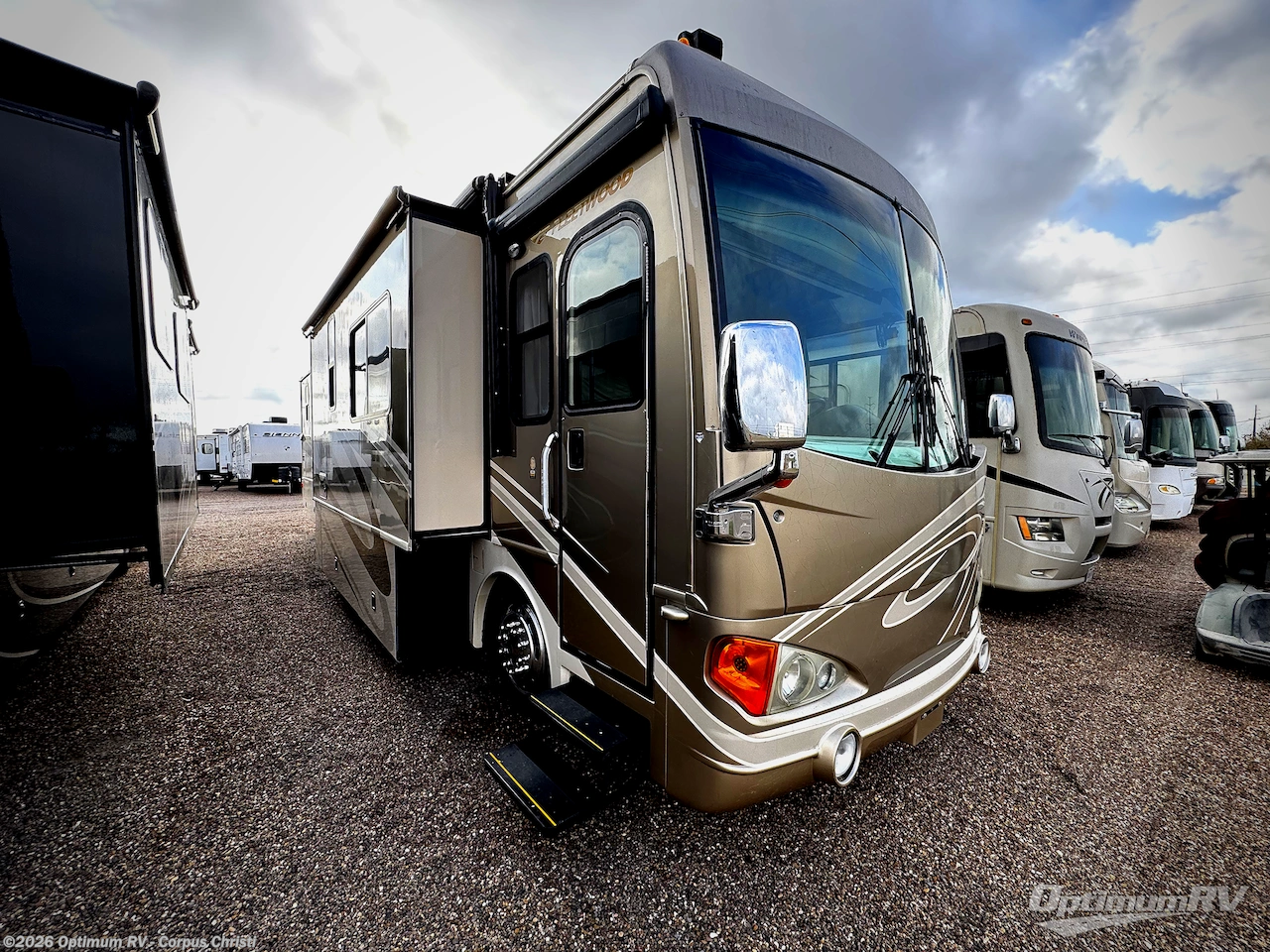 Used 2007 Fleetwood Excursion 40E available in Robstown, Texas