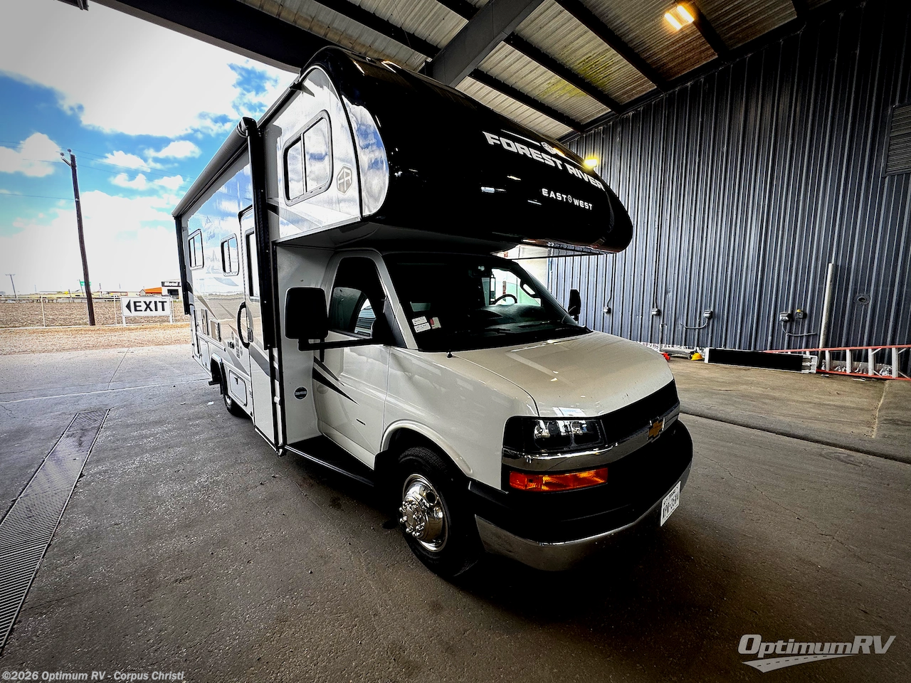 Used 2025 East to West Entrada 210NS available in Robstown, Texas