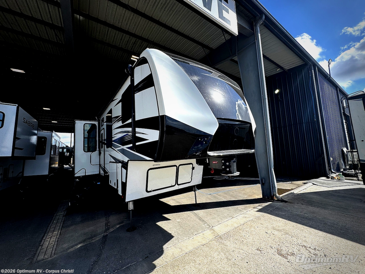 Used 2020 Keystone Fuzion 419 available in Robstown, Texas