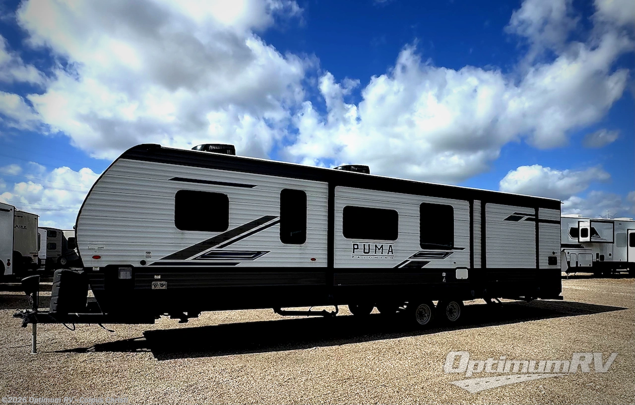 Used 2023 Palomino Puma 32BH2B available in Robstown, Texas