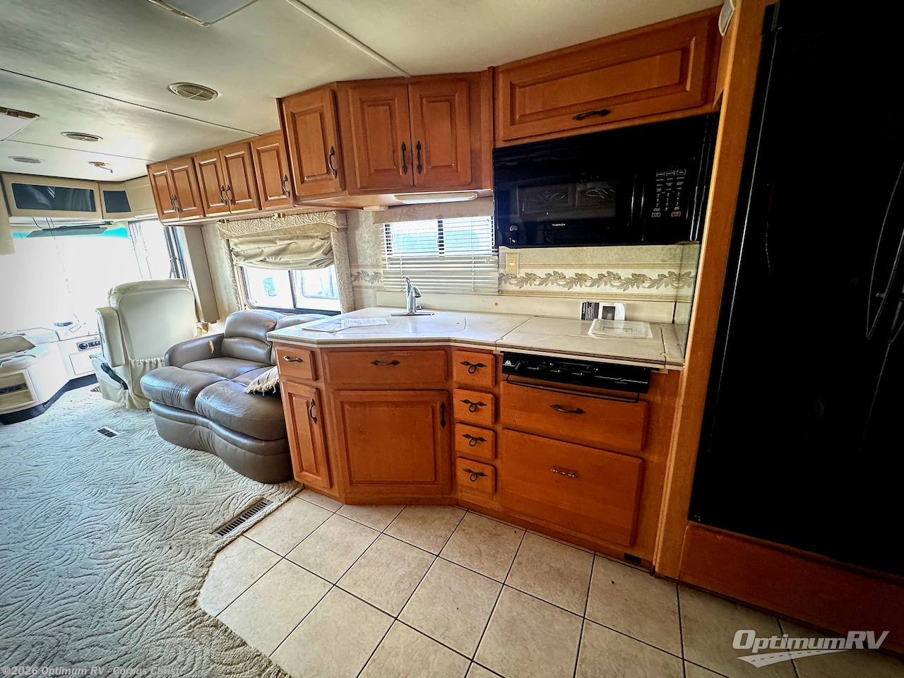 Used 2003 Jayco Avatar 3800 available in Robstown, Texas