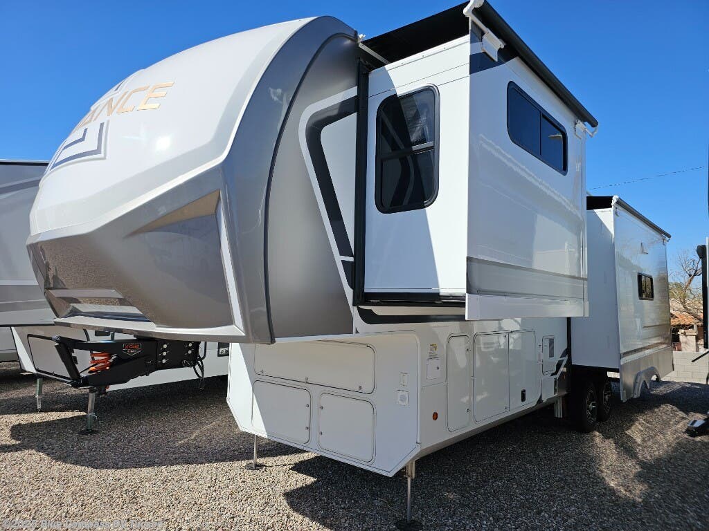 New 2025 Alliance RV Paradigm 310RL available in Tucson, Arizona