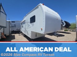 Used 2006 Nu-Wa Hitchhiker II LS 28.5RLBG available in Tucson, Arizona
