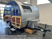 2023 Ultimate Toys Ultimate Camper WOODY