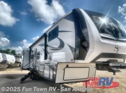  New 2023 Cruiser RV South Fork 3850BH available in Cibolo, Texas
