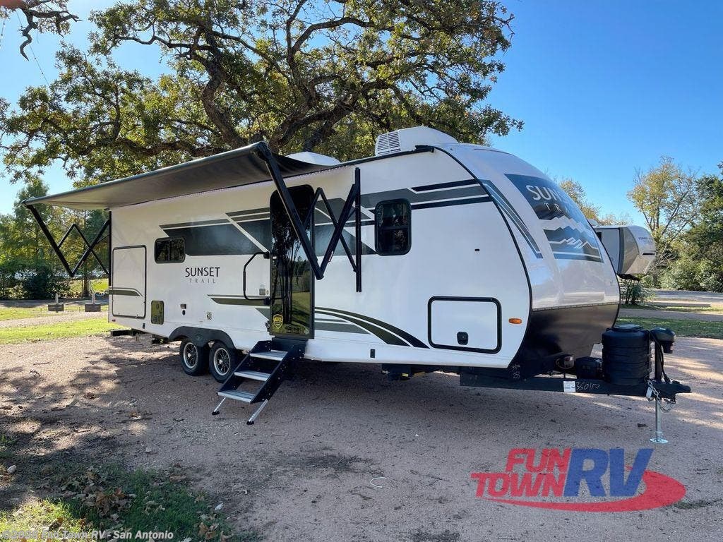 New 2025 CrossRoads Sunset Trail SS253RB available in Cibolo, Texas