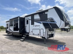 New 2025 Keystone Fuzion 440 available in Cibolo, Texas