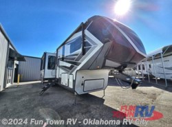 Used 2022 Grand Design Momentum 397THS available in Oklahoma City, Oklahoma