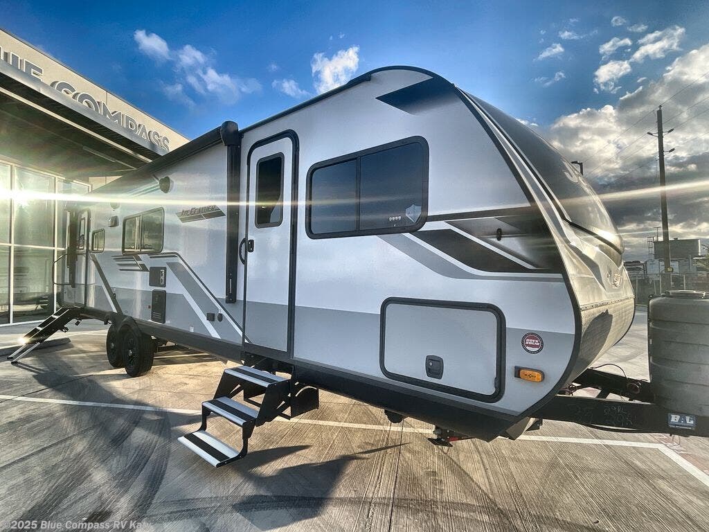 New 2025 Jayco Jay Feather 29RL available in Katy, Texas