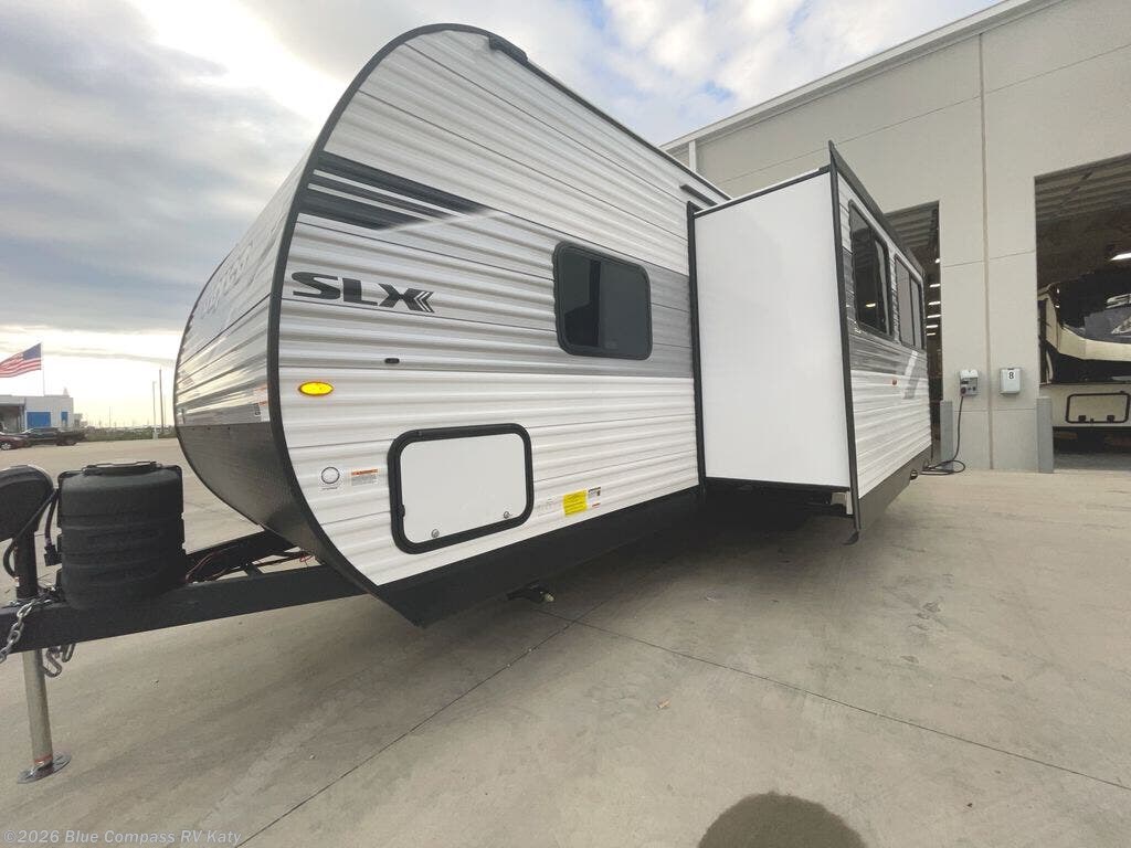 New 2026 Jayco Jay Flight SLX 261BHS available in Katy, Texas