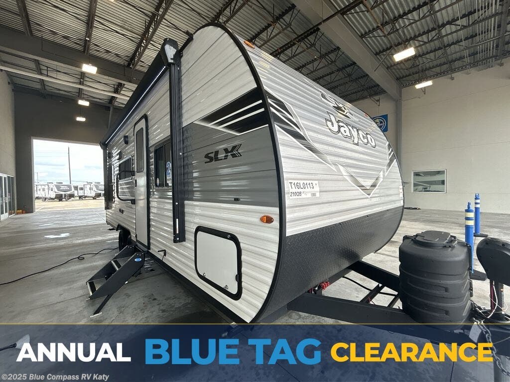 New 2026 Jayco Jay Flight SLX 210QB available in Katy, Texas