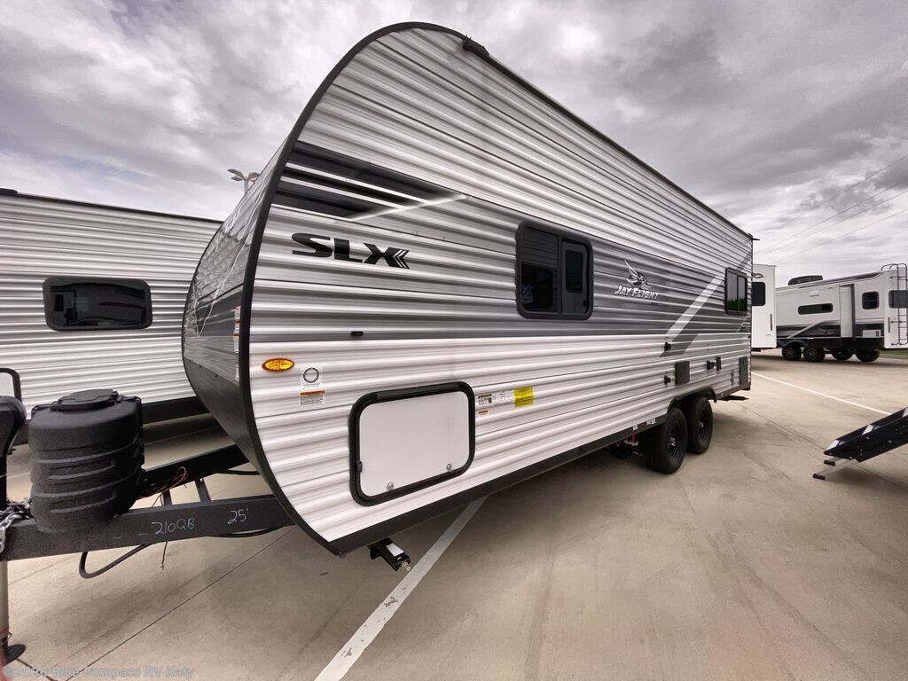 New 2026 Jayco Jay Flight SLX 210QB available in Katy, Texas