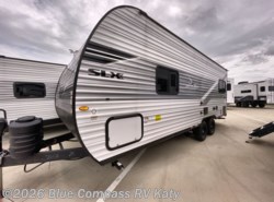 New 2026 Jayco Jay Flight SLX 210QB available in Katy, Texas
