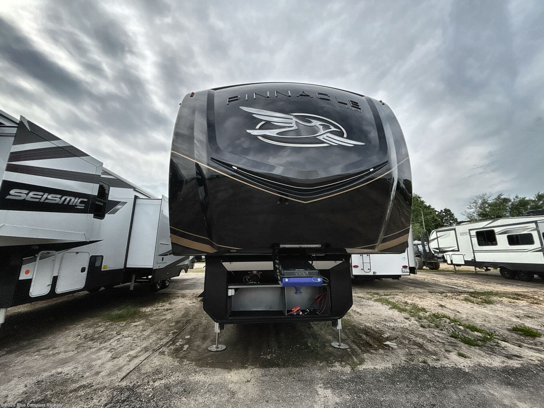 New 2025 Jayco Pinnacle 38FBRK available in Katy, Texas