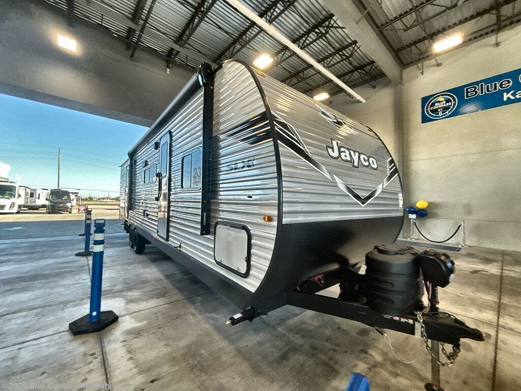 New 2026 Jayco Jay Flight SLX 321BDS available in Katy, Texas